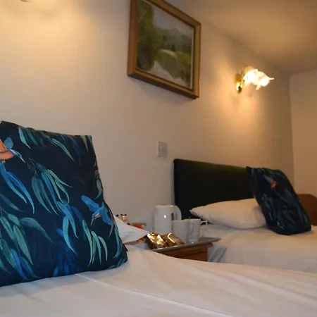 Bed & Breakfast B&B At Newton House Farm